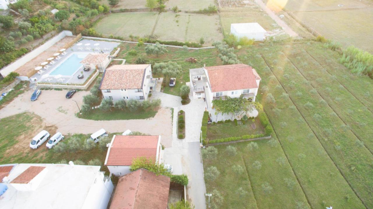 La Hacienda Hotell Ulcinj Exteriör bild