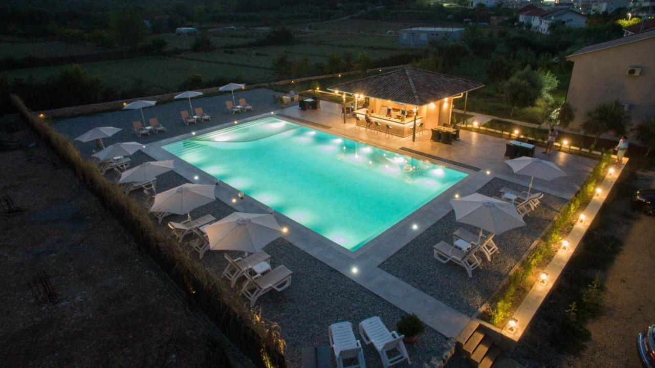 La Hacienda Hotell Ulcinj Exteriör bild