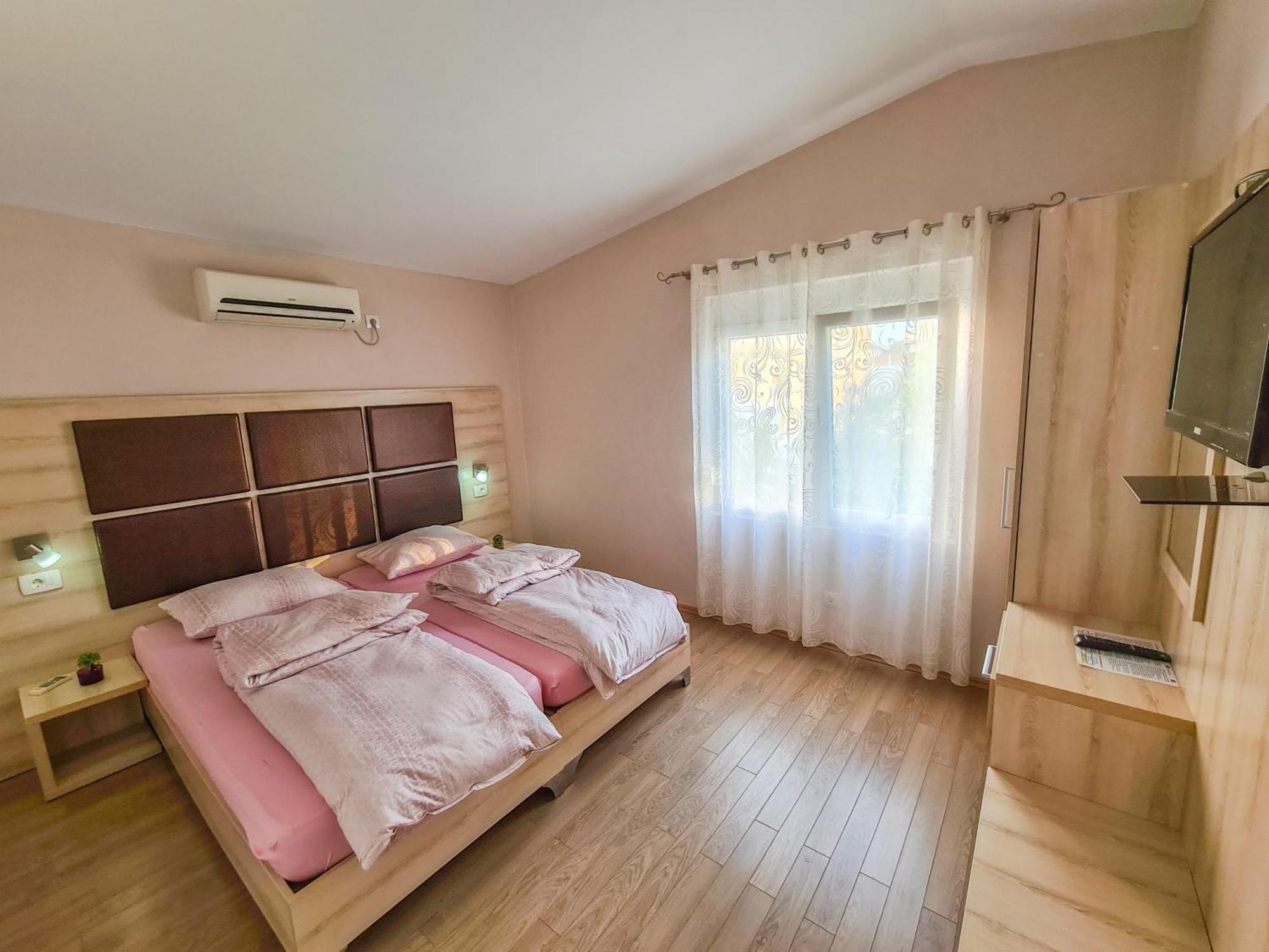 La Hacienda Hotell Ulcinj Rum bild